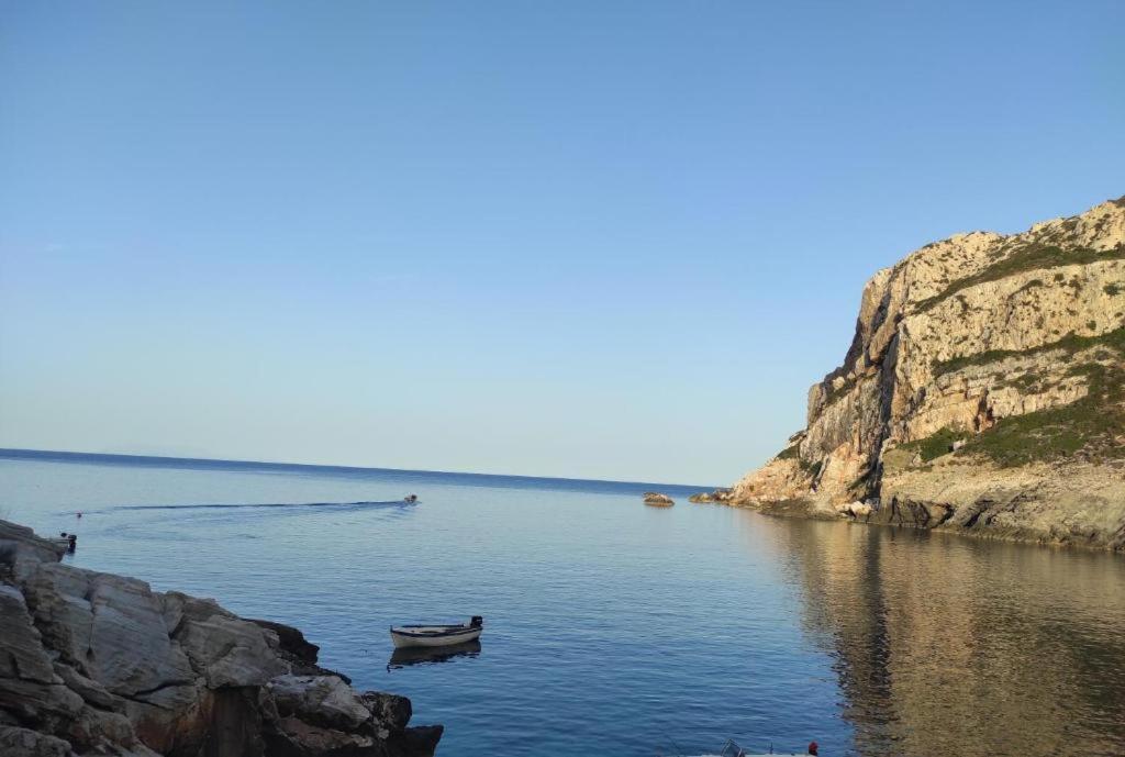 Delfinaki Boutique Apartments Lionas Beach ,Naxos Esterno foto
